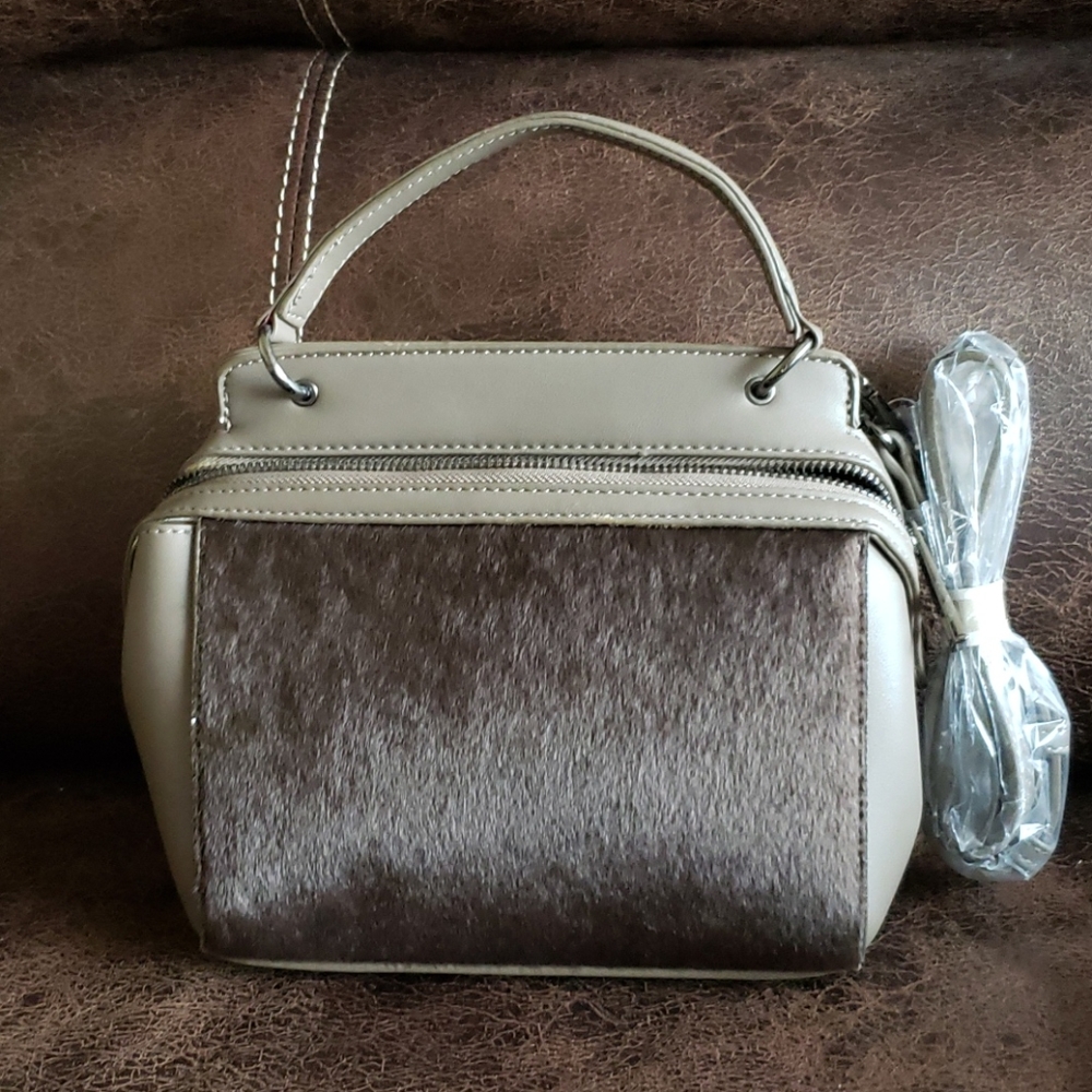 Purse - Picture 3 of 7